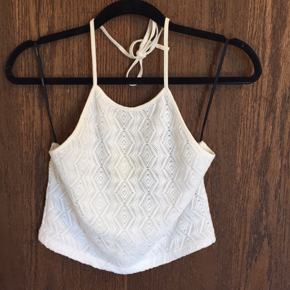 Knit top/halter crop